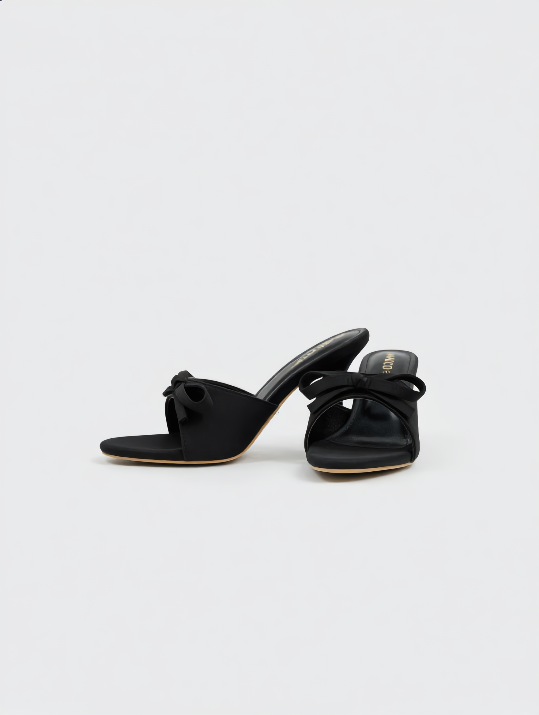 The Alara Mesh Mule -Classic Black